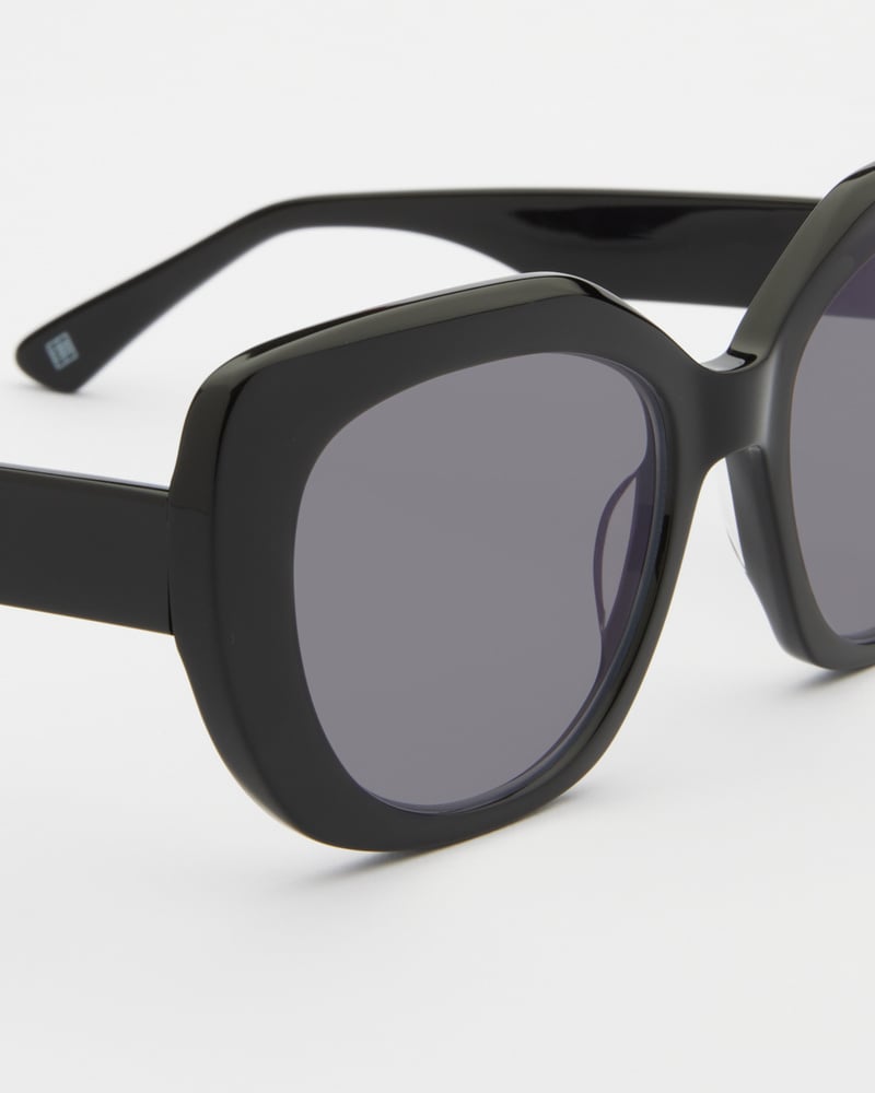Jessica Black Sunglasses