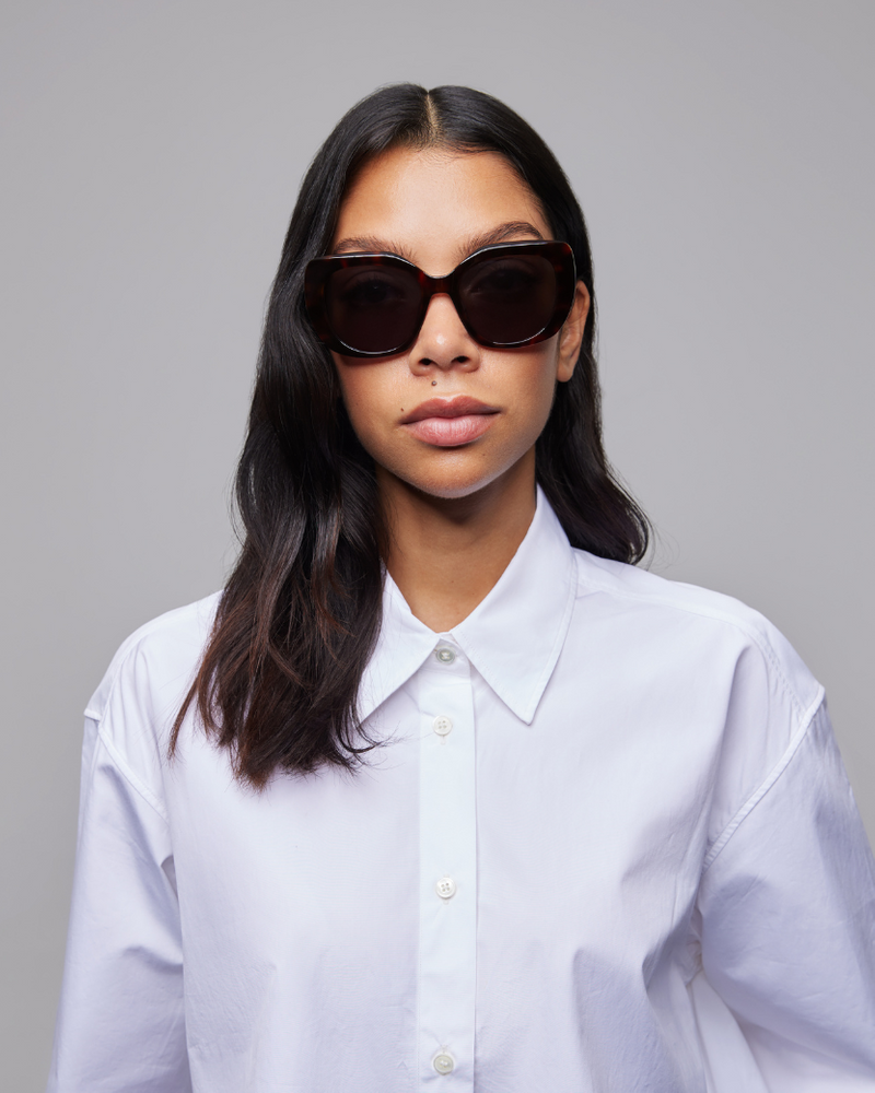 Jessica Turtle Brown Sunglasses