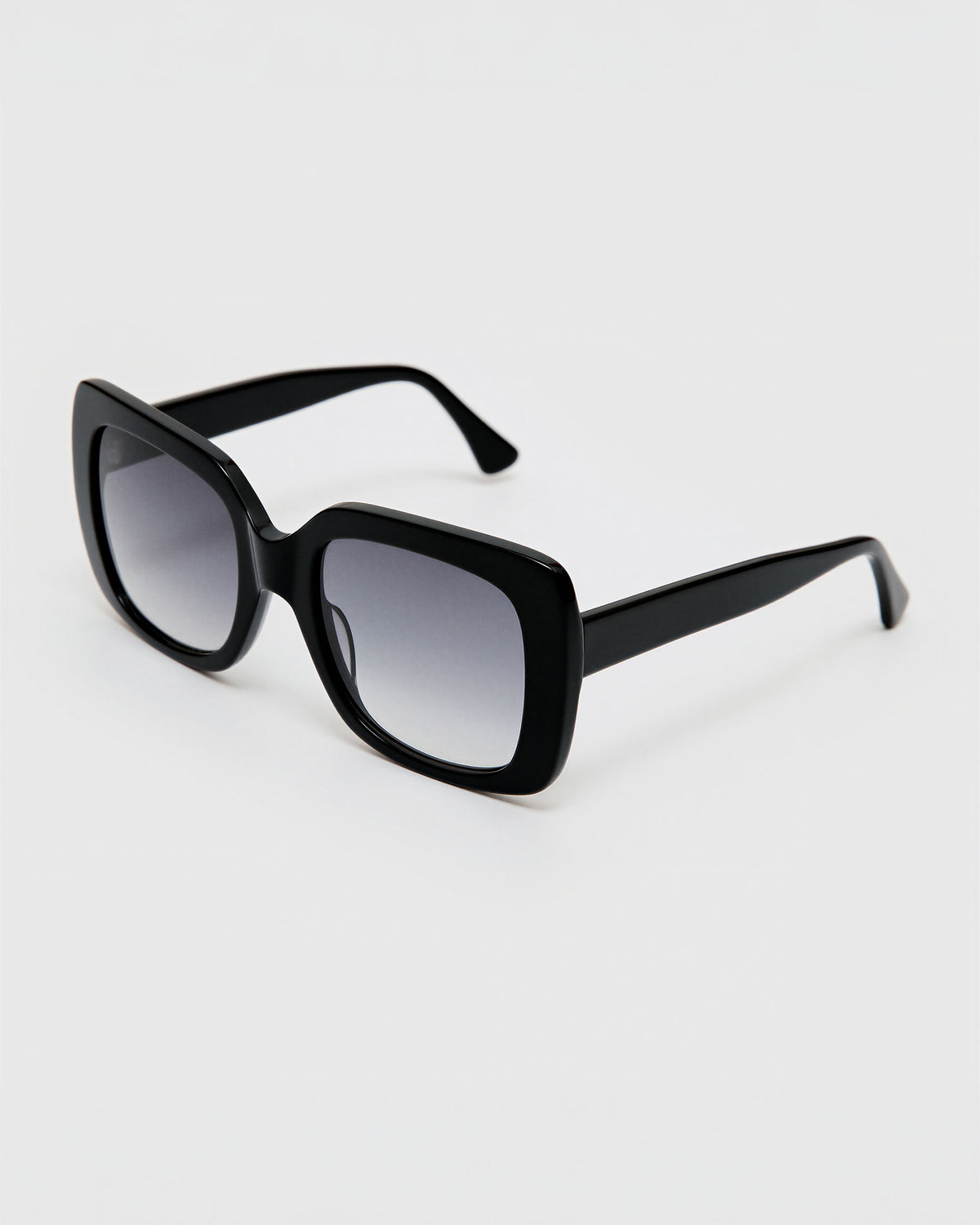 Mio Black Sunglasses