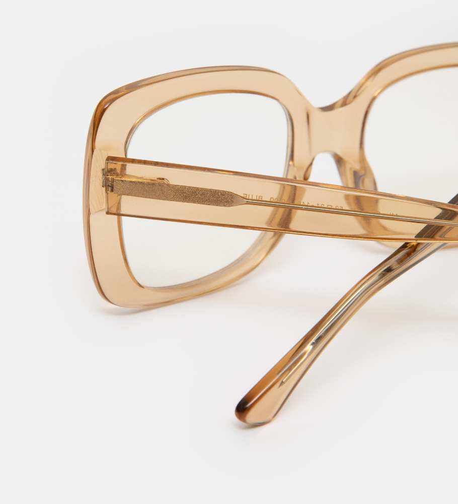 Mio Caramel Readers