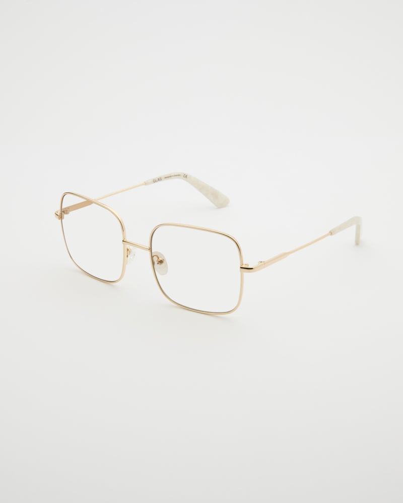 Wilma Gold Blue Light